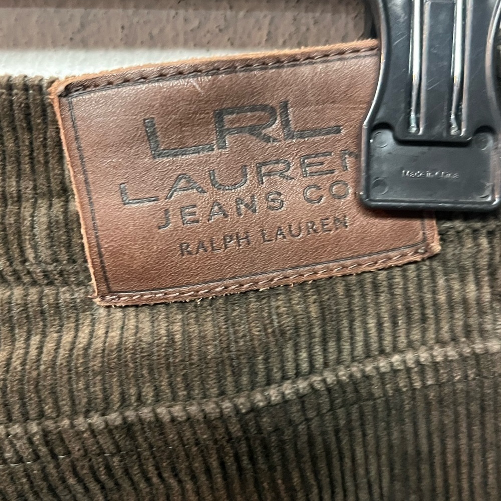 Lauren Ralph Lauren Bootcut
Corduroys for Women. 10P - Picture 3 of 4